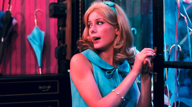 アマプラ 2026年2月 おすすめ映画:シェルブールの雨傘